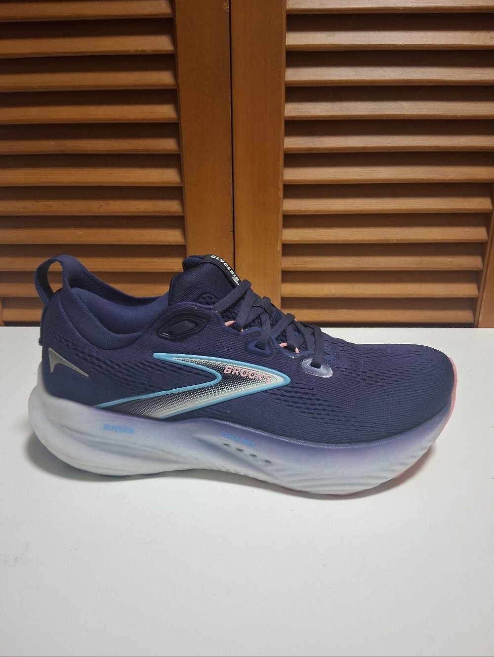 Brooks Glycerin 22 Blue Ribbon Women's Running Shoe * Size: 7 D Wide